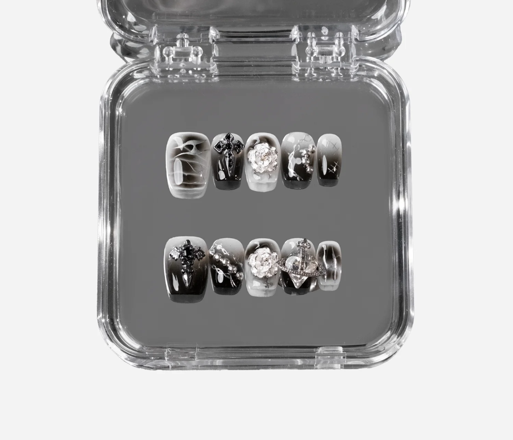CYBER VALENTINE MINI