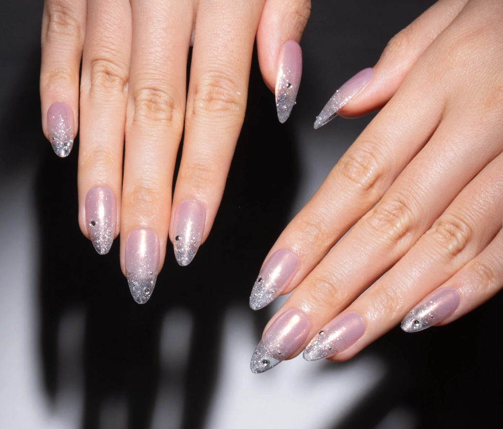 GLITTER